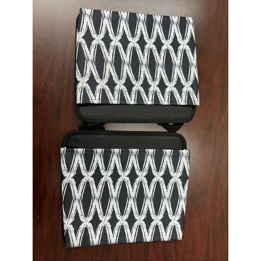Thirty-One 2 Piece Oh-Snap Pocket Pouch Organizer in Black and White Print